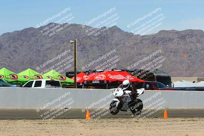 media/Mar-27-2022-CVMA (Sun) [[4786de14bf]]/Race 10 Supersport Shootout/